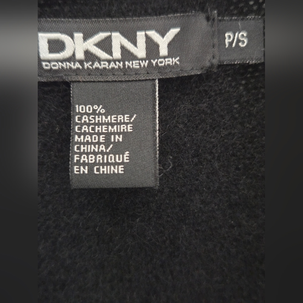 DKNY Cashmere Cardigan Black Size Small 100% Cashmere Mended/Restored - Picture 7 of 8